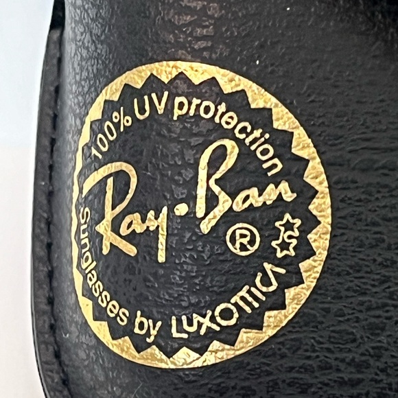 Ray Ban Eye Glass Case and Instruction Care Booklet No Glasses Case & Book Only - Picture 3 of 10